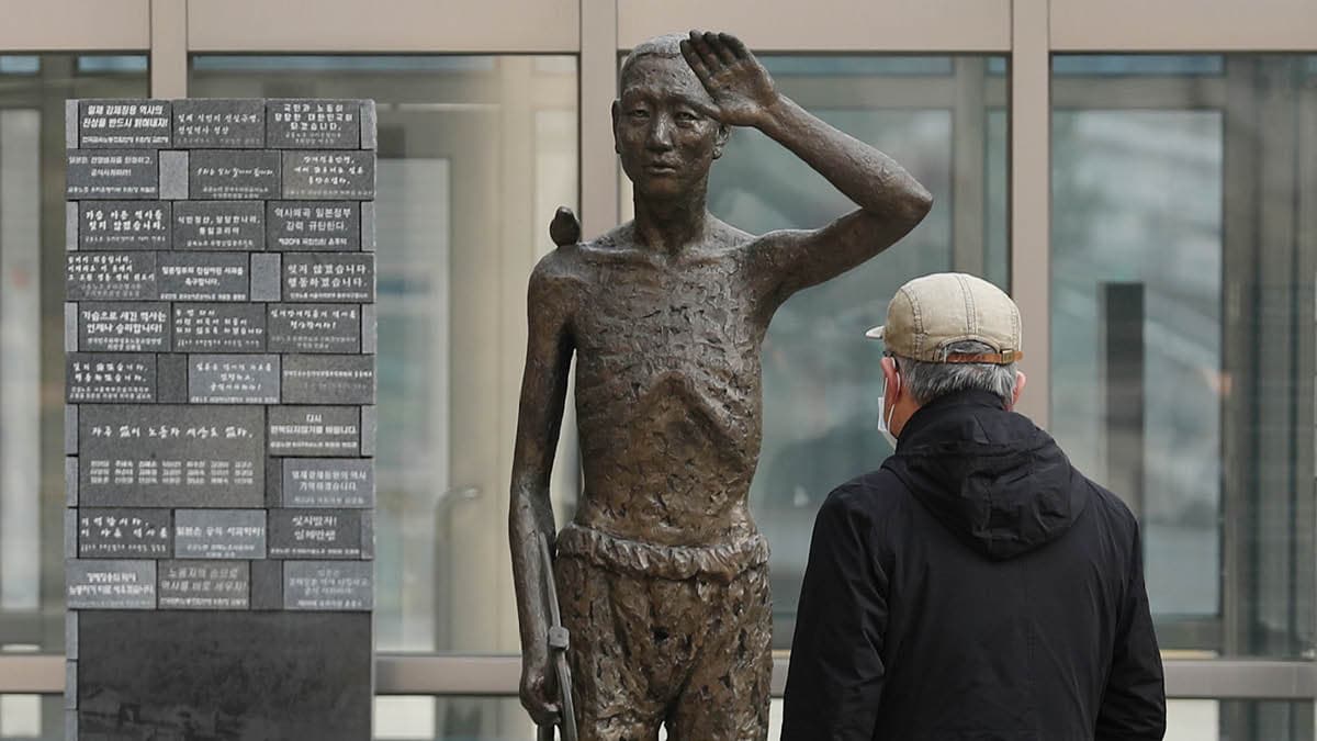 사도광산 추도식 논란, 정부가 저자세 외교로 비판받는 이유